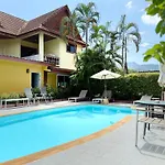 Family Bungalow Kamala