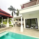 Coastal Villa On Fairway