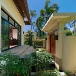 Villa Hoata| Luxury 2Br Villa In The Baan Bua Estate | Nai Harn Beach