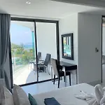 Private Apartment At Twin Sands By Lofty