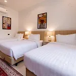 Villa Viola 7 Bedroom, Fully Staffed, On The Golf Course
