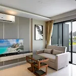 Newly Renovated Apart In Mida Grande Resort By Phuket Sabay Rent - Surin Beachfront, Expansive Terrace And Pools
