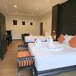 Blue Palm Residence Kata
