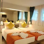 More Patong Hotel