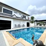 Chonlada Holiday Home - 2 Bedroom Pool Access Bungalow - Kamala Beach