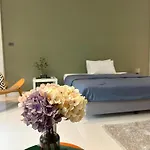 Ellie House Phuket Old Town