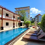 Surintra Boutique Resort