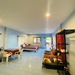 Bohemian Apartment At Ya Nui Beach