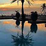 Karon Sea View Beach Apartment