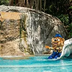 Renaissance Phuket Resort & Spa