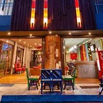 Oyo 292 The Oddy Hip Hotel