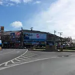 Win Backpacker Hostel