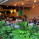 Paradise Inn