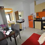 Duangjai Residence
