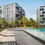 The Deck Modern Resort Phuket