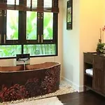 Baan Ratchamaka
