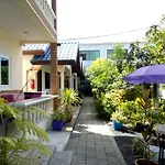 Wattana Bungalow