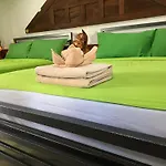 Taosha Suites Hotel