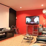 Ananas Phuket Hostel
