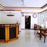 Komaree Hotel