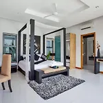 Villa Mandala