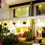 Baan Oui Phuket Guest House