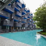 The Deck Condo Patong By Vip