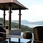 Aw One Patong Villa