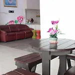 Phuthara Hostel