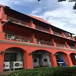 Anda Orange Pier Guesthouse