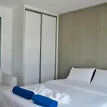 Ozone Apartments Kata