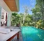 Prima Karon Villa