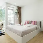 Ozone Condotel By Favstay