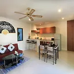 Coconut Grove Boutique Hotel