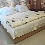 Kata Plaza 1 Bedroom Apartment