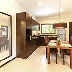 Villa Arataki