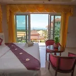 Baan Waru Seaview