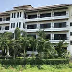Phimpraphai Place1