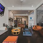 White Wall Poshtel