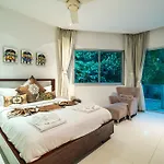 Parinda Villa In Naka Hills