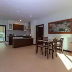 Karon View Elegant Style Apartment
