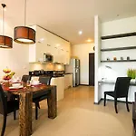 Comfortable 2Br Pool Villa In Center Saiyuan