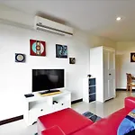 Chic Karon Beach By Phr
