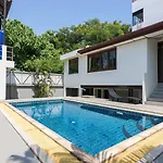 Lemon House