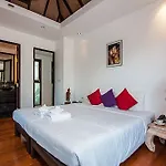 Nirano Villa 21 2 Beds