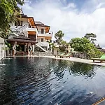 Nirano Villa 22 2 Beds