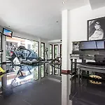 Nirano Villa 11 1 Bed