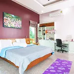 Pensri Villa
