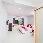 Oyo 435 Frame Residence