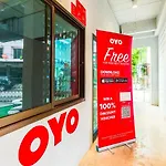 OYO 435 Frame Residence
